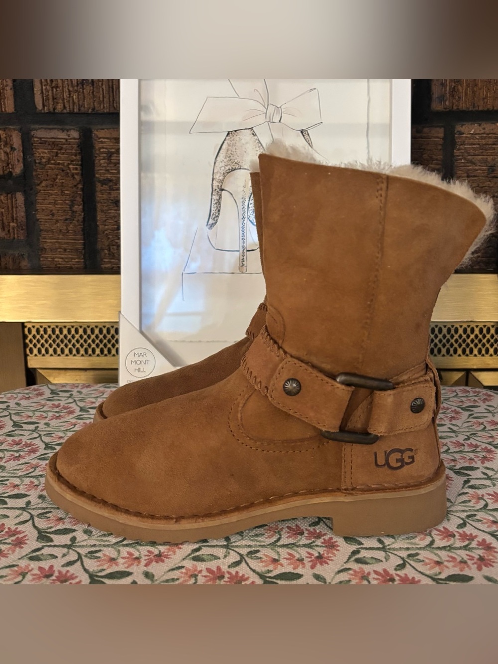 UGG Women’s Chestnut Brown Suede Shearling Buckle Boots-SZ 6.5